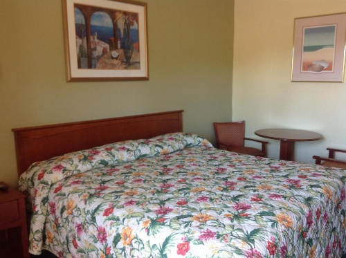 Sunshine Inn of Daytona Beach image 18